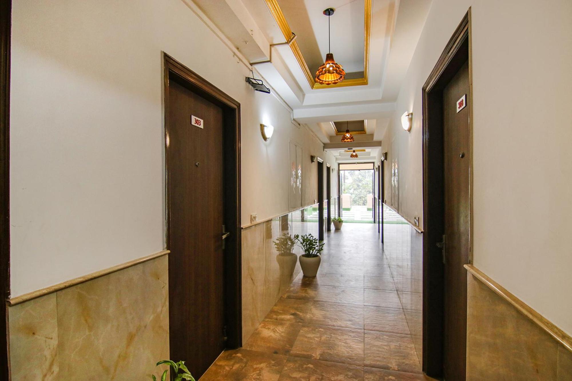 Fabhotel Prime The Rivlet Mg Road Gurgaon Dış mekan fotoğraf