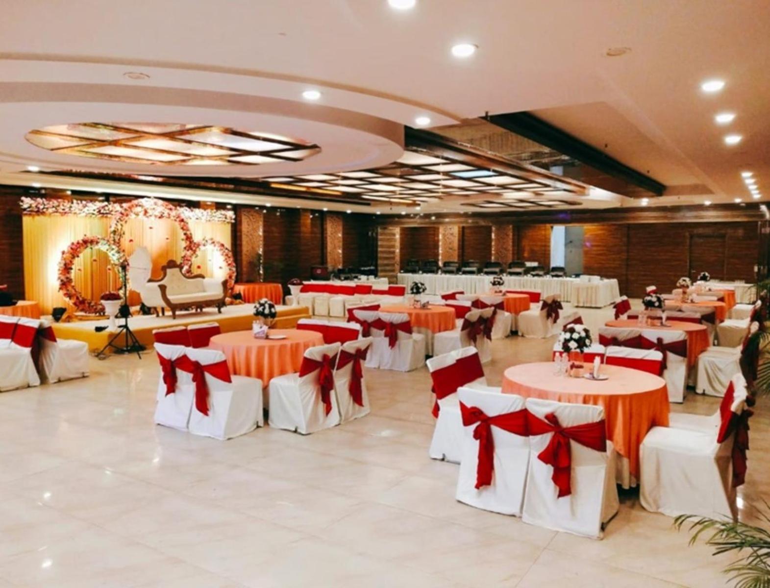 Fabhotel Prime The Rivlet Mg Road Gurgaon Dış mekan fotoğraf